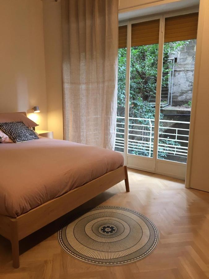 La Casa Sugli Archi Bed & Breakfast Salerno Bagian luar foto