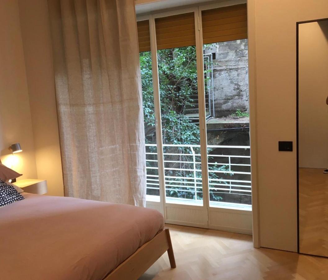 La Casa Sugli Archi Bed & Breakfast Salerno Bagian luar foto